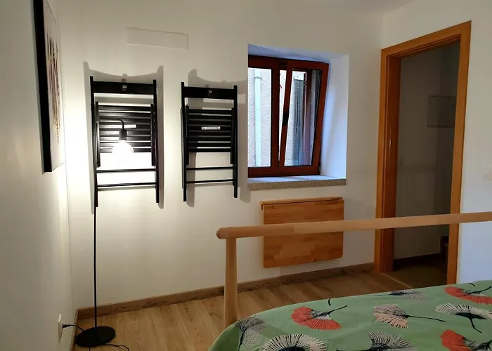 Casas Bem Haja Praca E Oliveira *